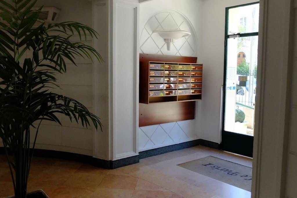#7 What Else ? Your Own Quiet Terrace In Nice Center 10Min To Beach Εξωτερικό φωτογραφία